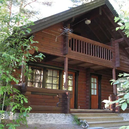 Alppimaja Holiday home *